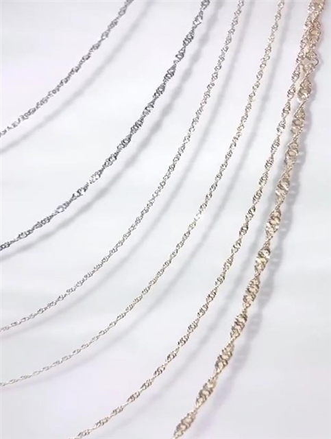 貴金属　　スクリューチェーン