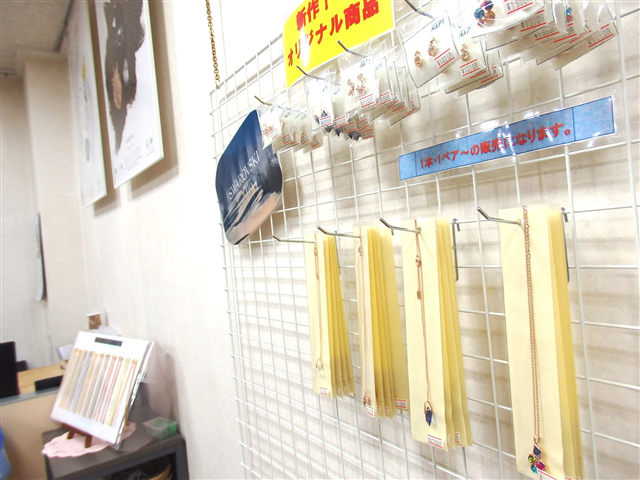 *NAPS本社店オリジナル新商品*スワロ使用ピアス/ネックレス